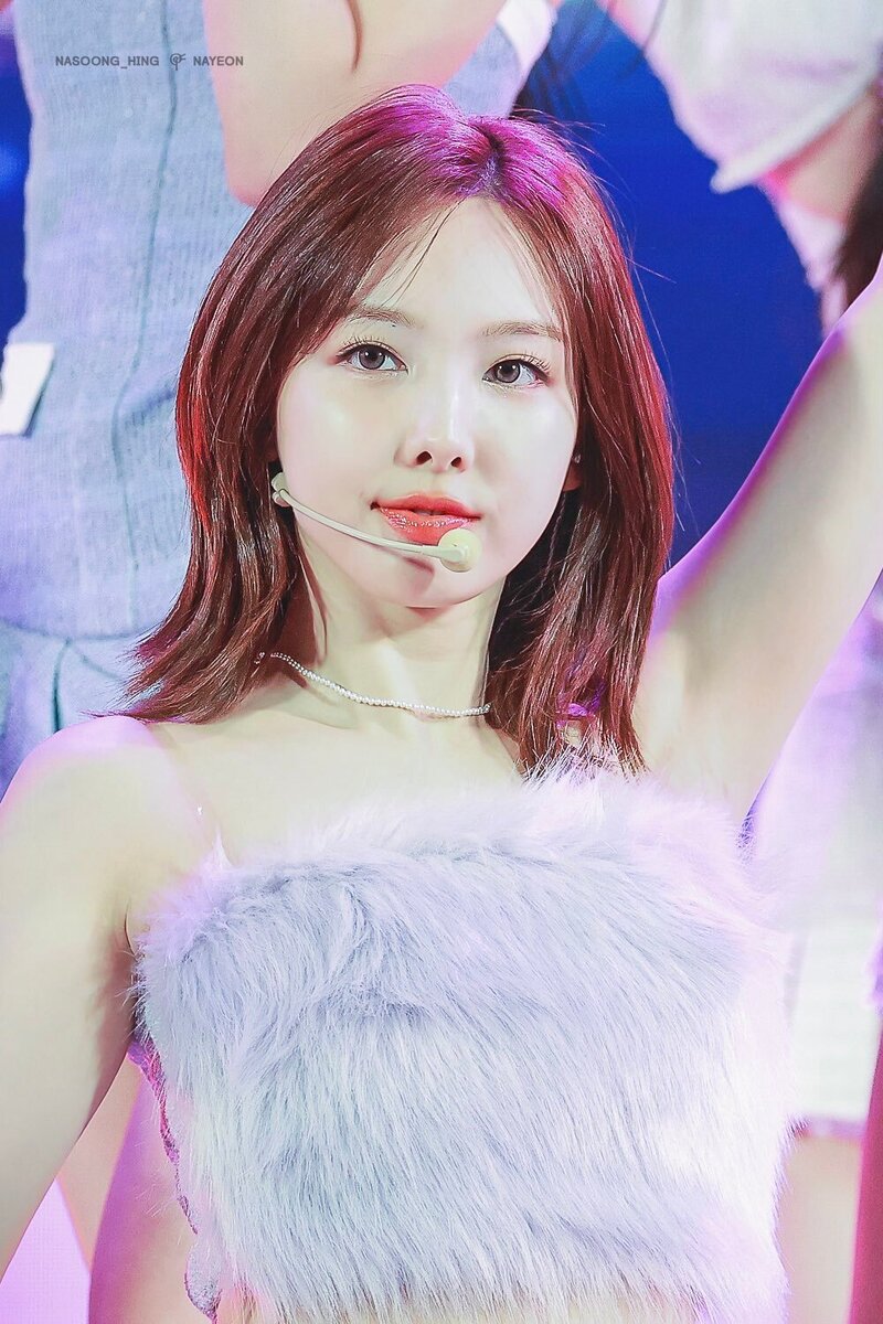 231014 TWICE Nayeon - Lotte Duty Free All Night Party | kpopping
