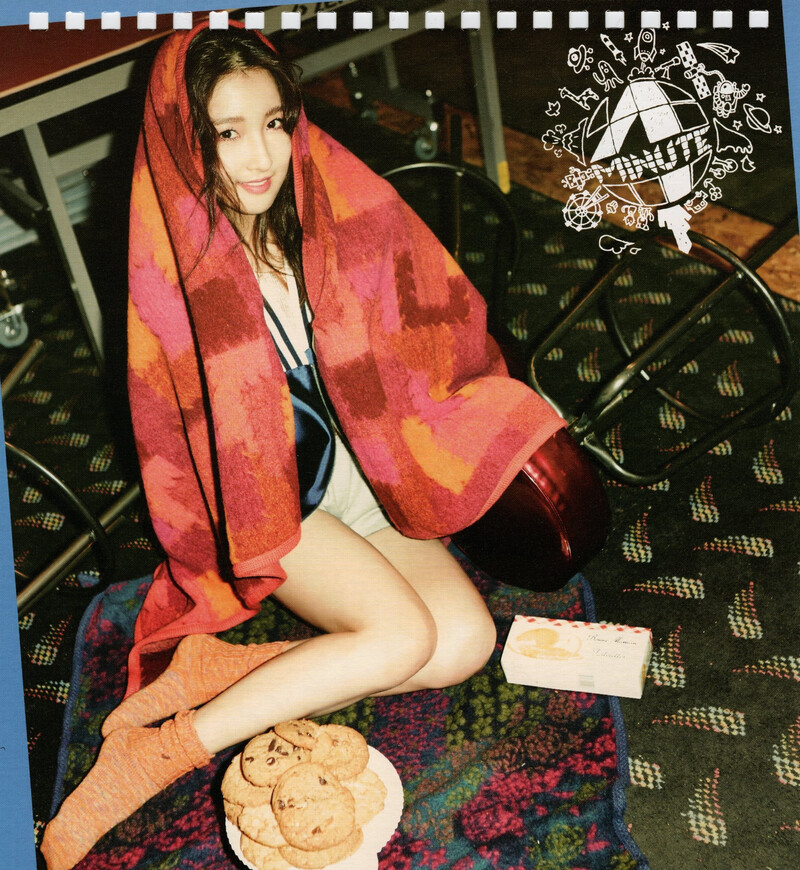 [SCANS] 4Minute 5th mini album '4Minute World' album scans documents 9