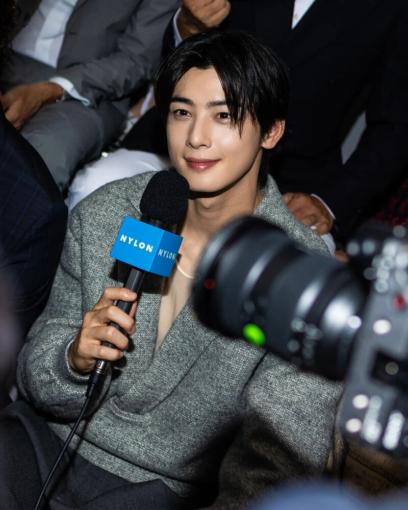 230623 ASTRO Cha Eunwoo at DIOR men's summer 24 Paris Fashion Week show documents 1