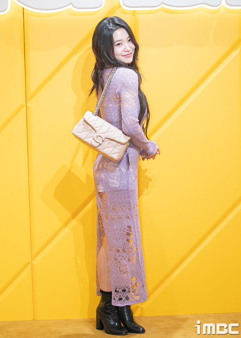 240405 Red Velvet Yeri - Coach Pop-Up Opening Event documents 15