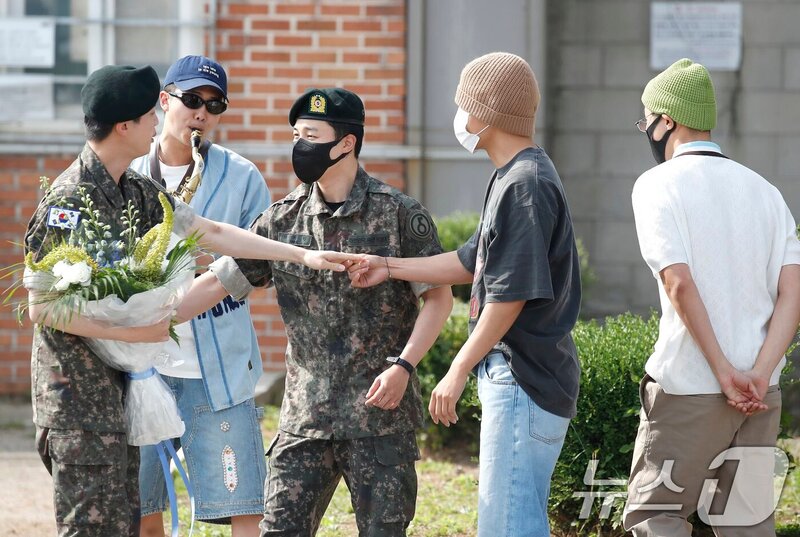 240612 BTS - Jin Military Discharge documents 1