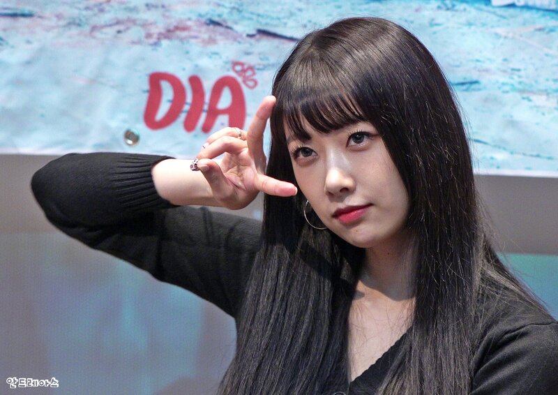 180831 DIA Eunice Fansign Event documents 2