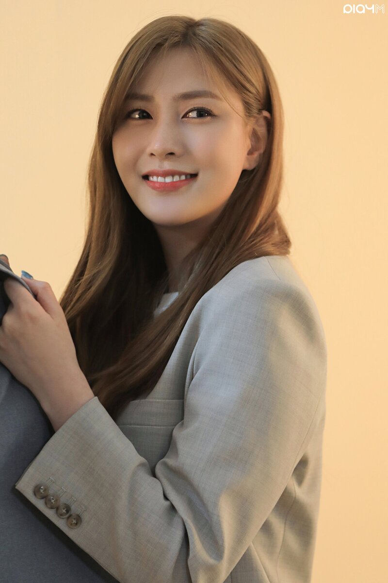 210614 Play M Naver Post - Hayoung's 'Starting Point of Dating' Poster Shoot Behind documents 17
