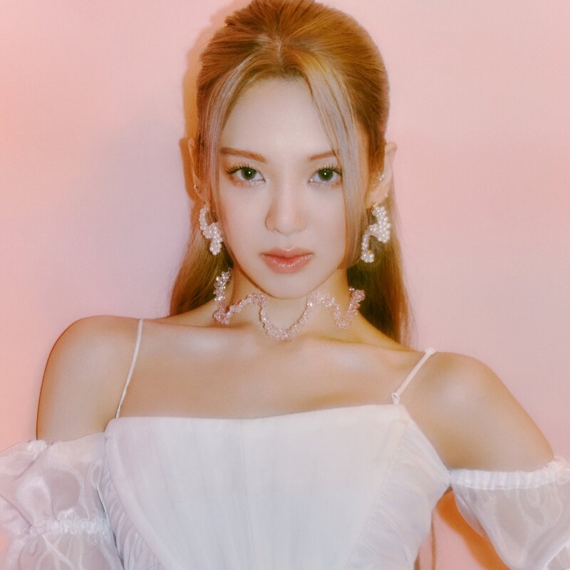 HYO "Second (feat. BIBI)" Concept Teaser Images documents 1