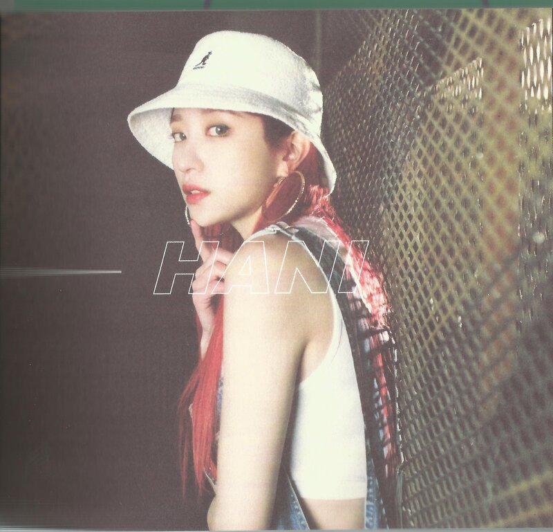 [SCANS] EXID - Lady documents 3