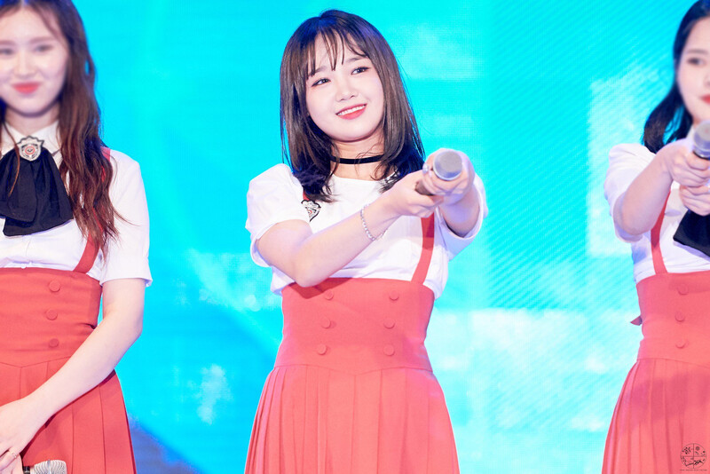 180728 Weki Meki Yoojung at Bonghwa Sweetfish Festival documents 7