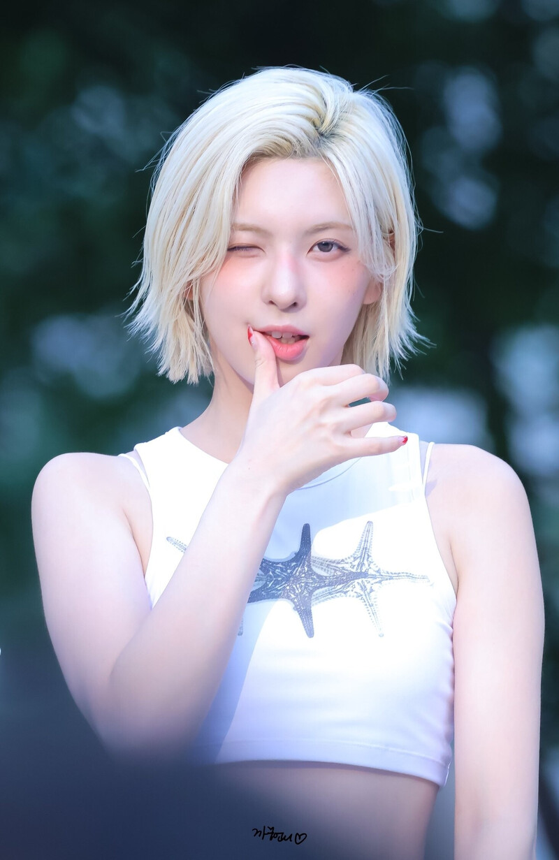 240907 NMIXX Bae - Music Core Mini Fanmeeting documents 1