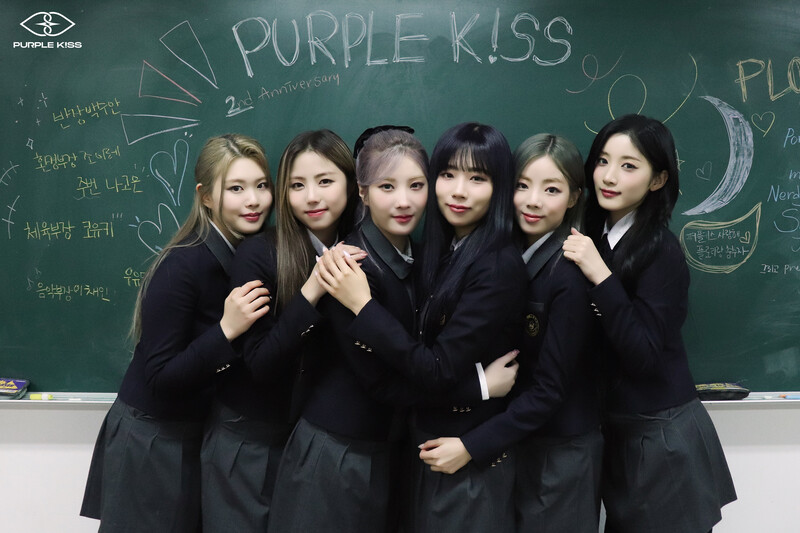 PURPLE KISS - Debut 2nd Anniversary Behind [P.S DIARY] documents 2