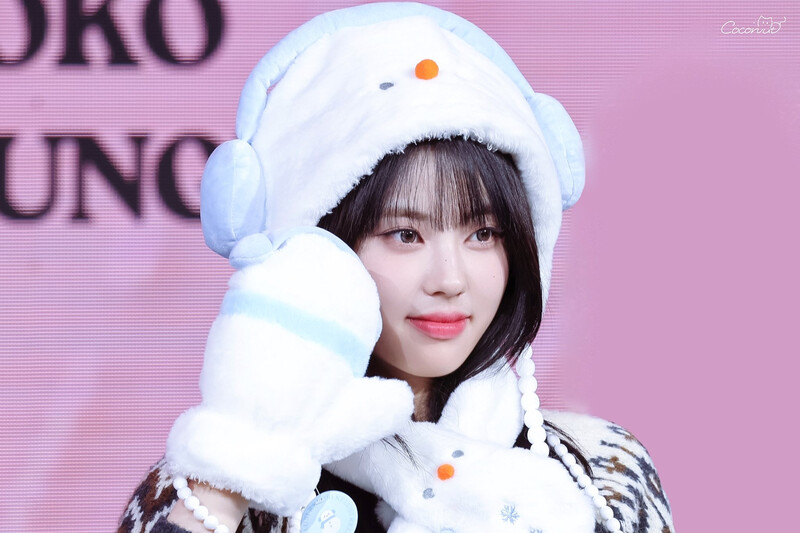 241205 izna Koko at MK Fansign documents 2