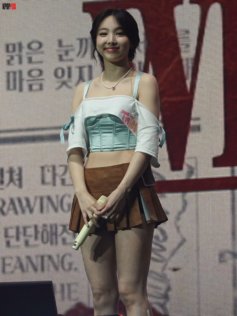 230613 TWICE Nayeon - ‘Ready To Be’ World Tour in Oakland Day 2 documents 1