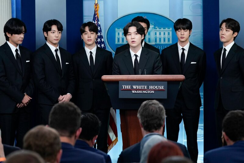 220601 BTS at the WHITE HOUSE for discussion on anti- Asian Hate Crimes documents 4