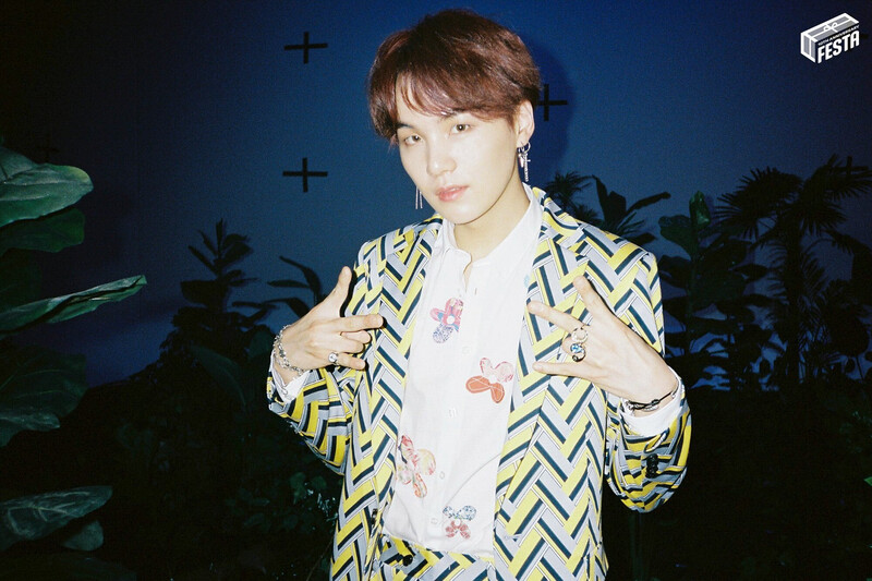 BTS EXHIBITION Film Camera Photo (B side ver.) documents 16