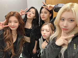 241024 - ITZY Twitter Update