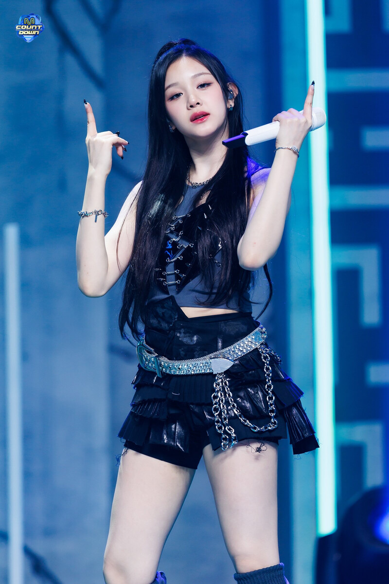 240425 BABYMONSTER Pharita - 'SHEESH' at M Countdown documents 15