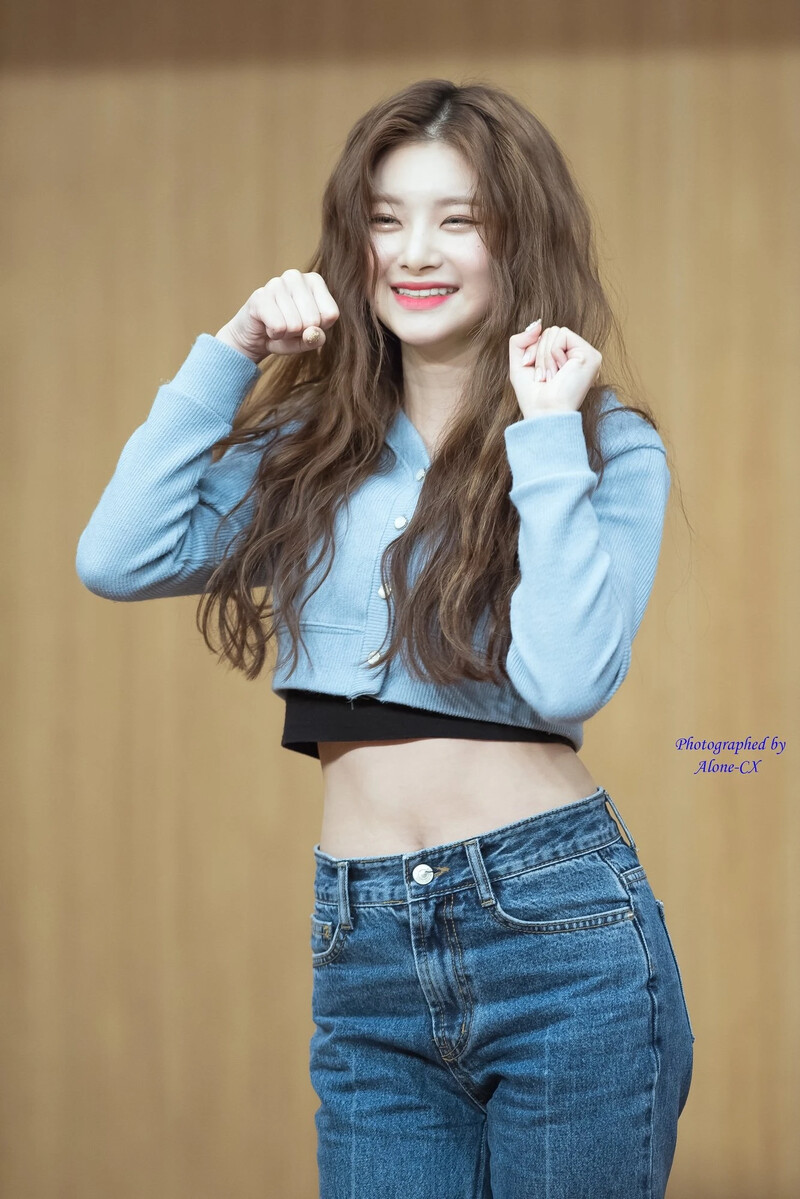 191012 EVERGLOW Yiren documents 1