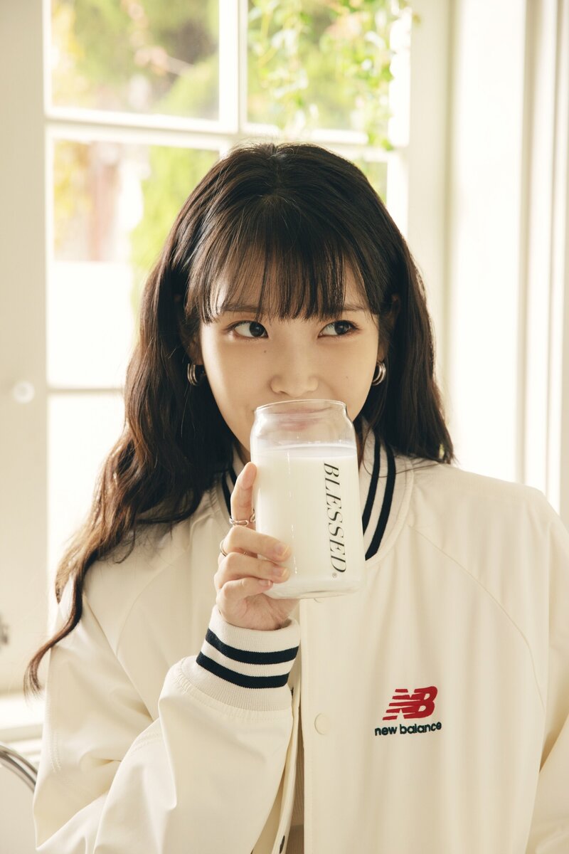 IU for New Balance 2022 SS 'Blessed' Campaign documents 14
