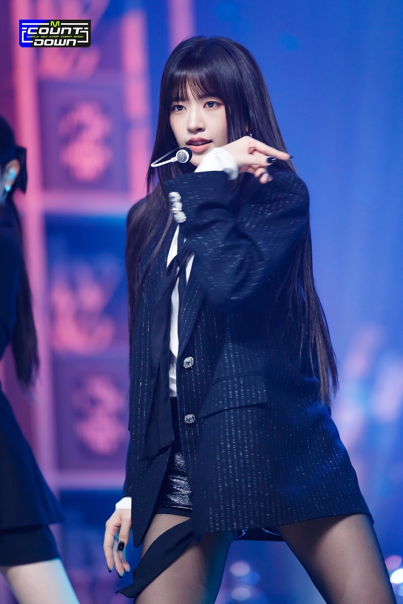 230413 IVE Yujin - 'Kitsch' & 'I AM' at M COUNTDOWN documents 5