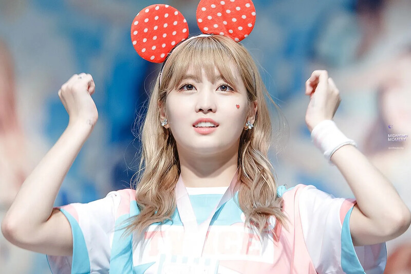 Momo137.jpg