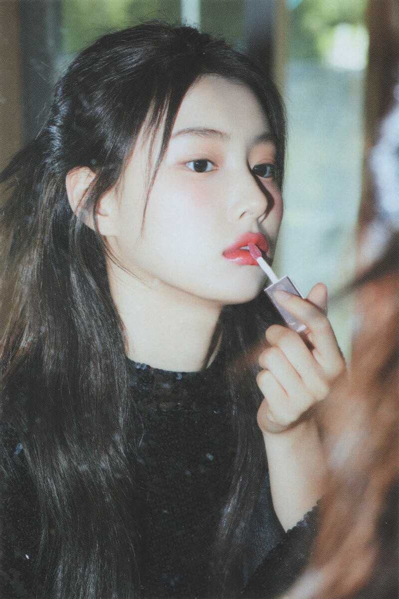 Hyewon 1st Photobook Beauty Cut [Scans] documents 5