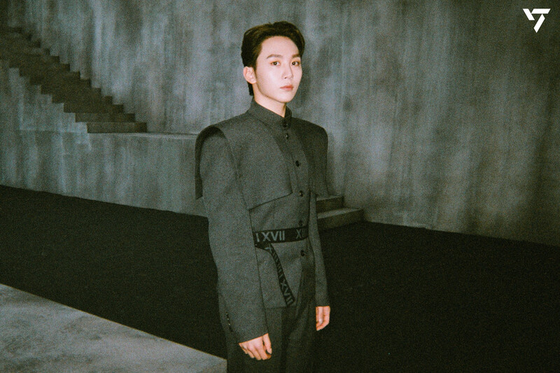 220616 SEVENTEEN ‘Face the Sun’ Behind film photo Part 1 - Seungkwan | Weverse documents 3