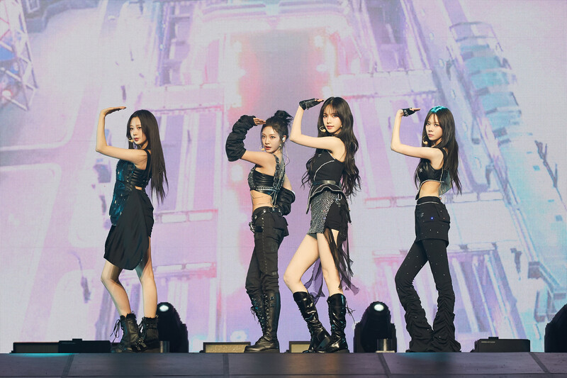 230225 aespa - 1st concert 'SYNK : HYPER LINE' documents 2