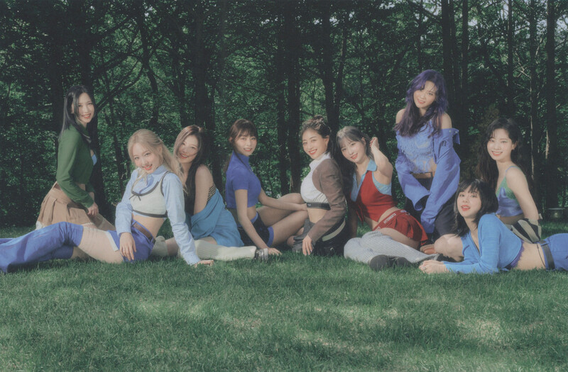 TWICE 11th Mini Album "BETWEEN 1&2" [SCANS] documents 15