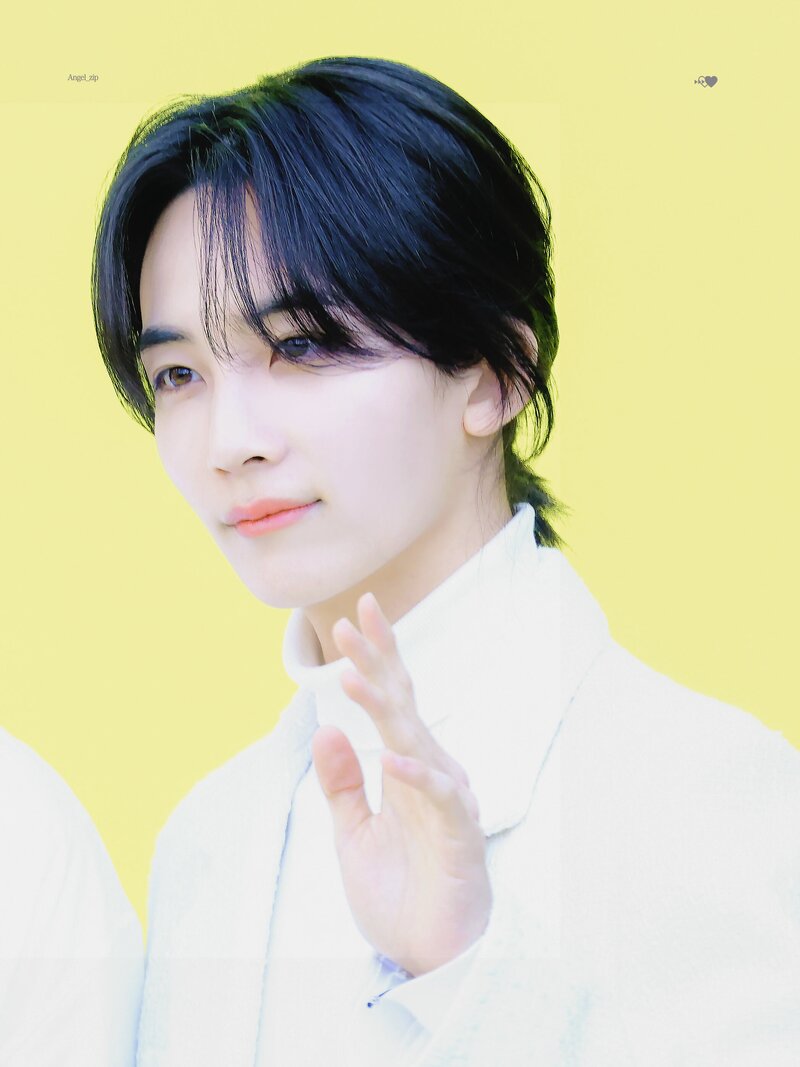 230303 SEVENTEEN Jeonghan at the Acqua Di Parma Perfume Launching Event documents 30
