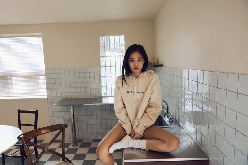 Blackpink Jennie Calvin Klein Fall 2021 Photoshoot (September 2021)  (UHD/UHQ) - K-Pop Database / dbkpop.com