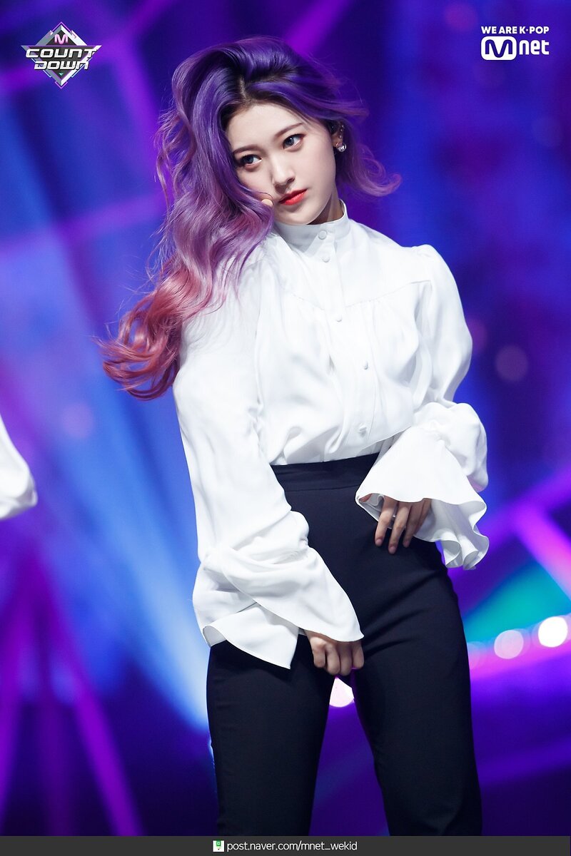 190221 LOONA - 'Butterfly' at M COUNTDOWN documents 19