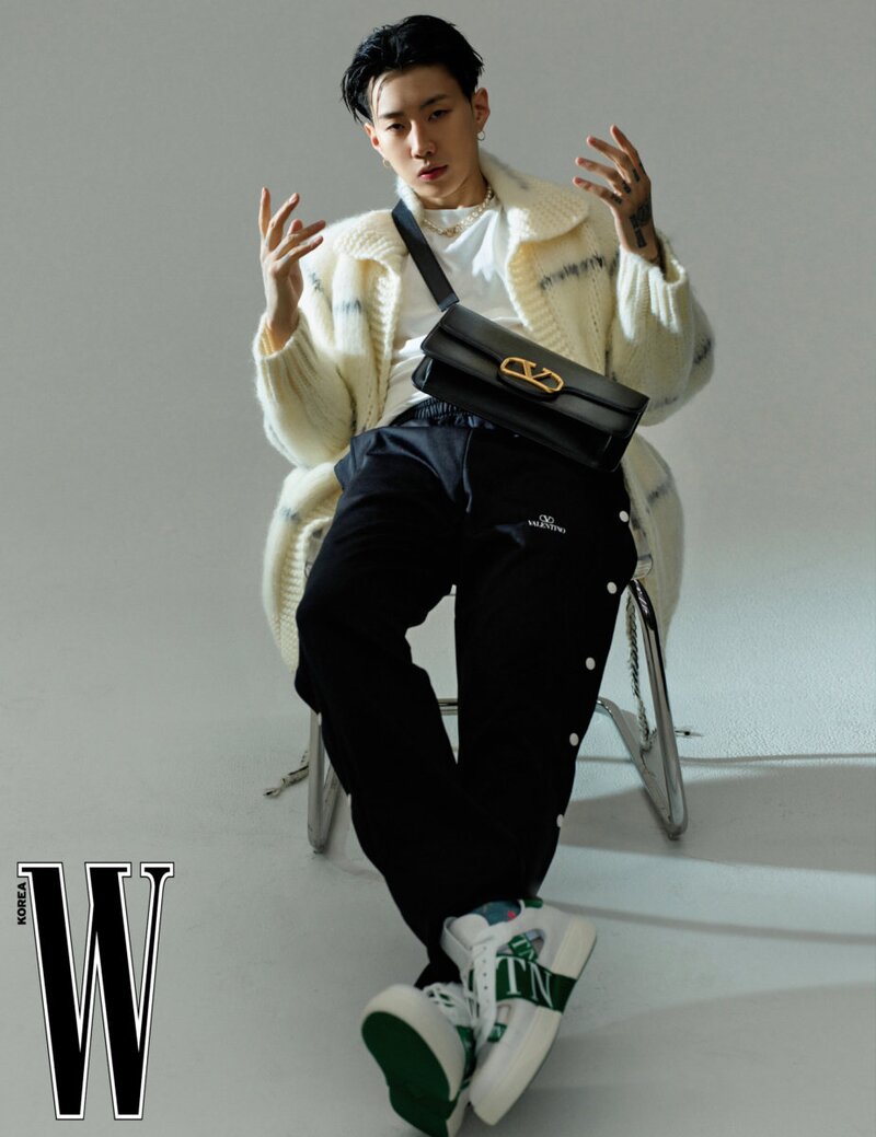 JAY PARK x MORE VISION PROJECT for W Korea x VALENTINO May Issue 2022 documents 9