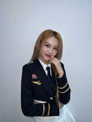 221002 TRI.BE Twitter Update - Jia