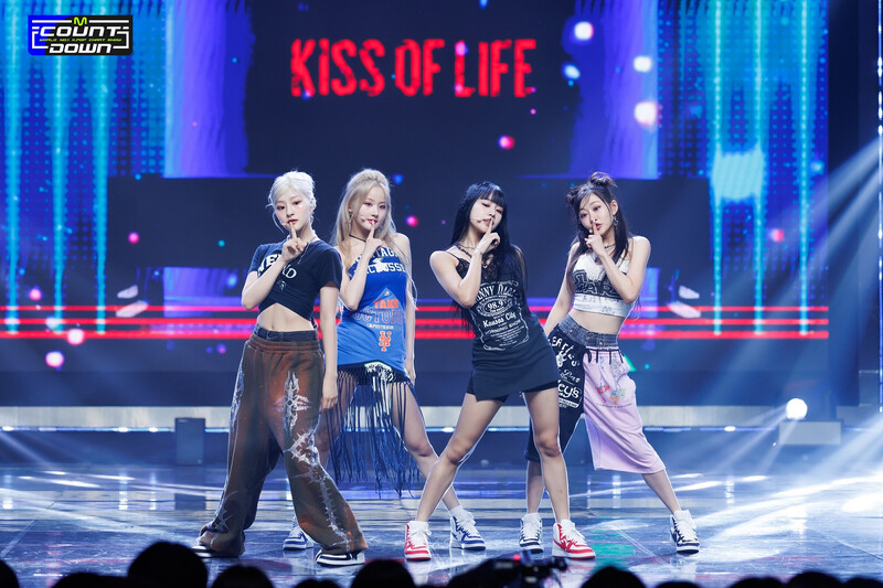 230727 KISS OF LIFE - 'Shhh' at M COUNTDOWN documents 4