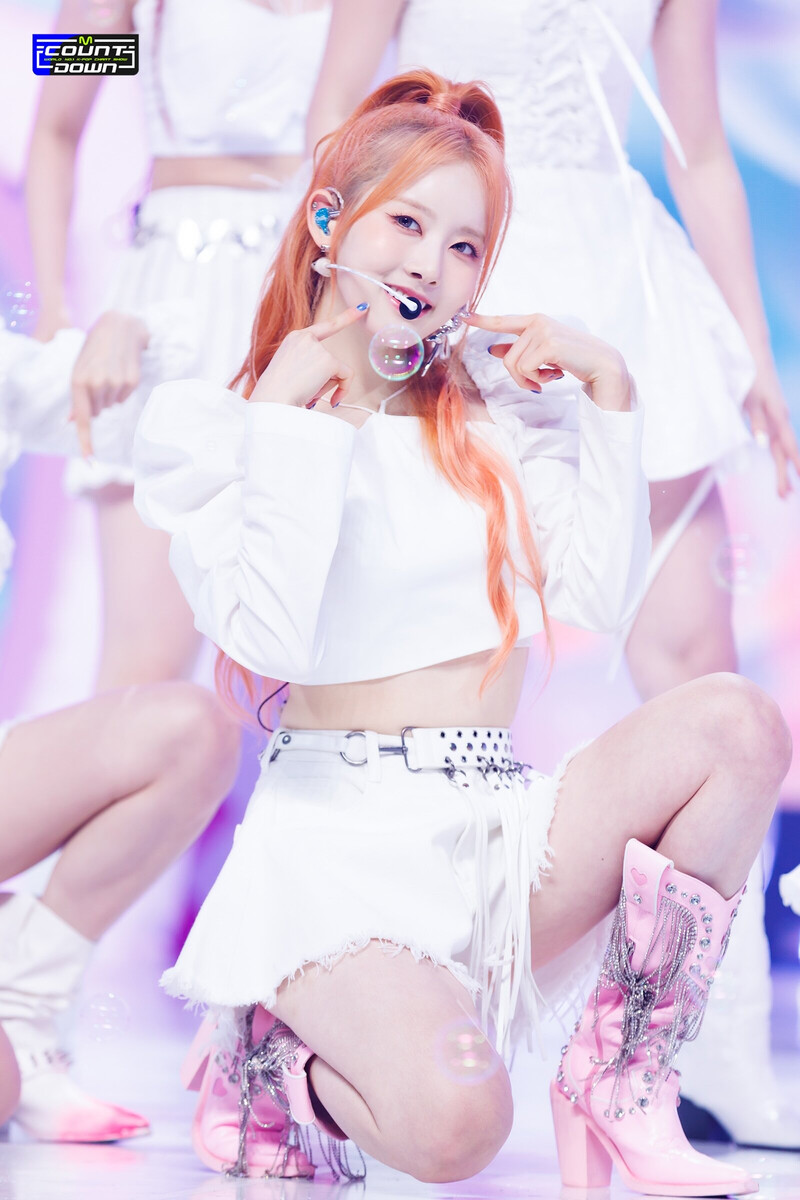 230824 STAYC Sieun - 'Bubble' at M COUNTDOWN documents 12