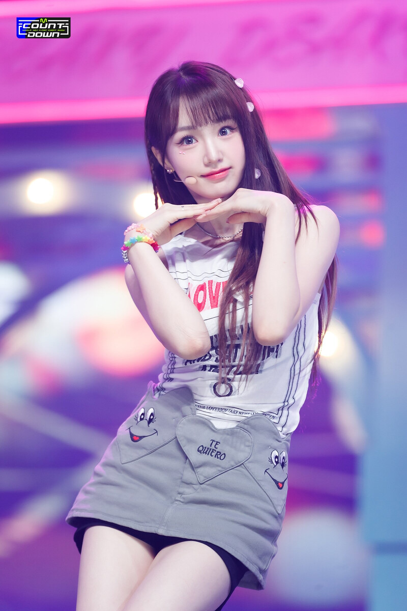 230914 EL7Z UP Nana - 'Cheeky' at M Countdown documents 14