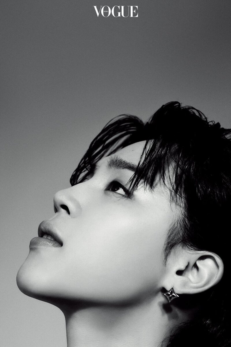 He's so unreal: BTS' Jimin stuns fans with his jaw-dropping feature on  Vogue Korea Magazine