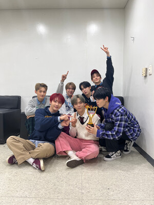 221123 SHOW CHAMPION Twitter Update - VERIVERY