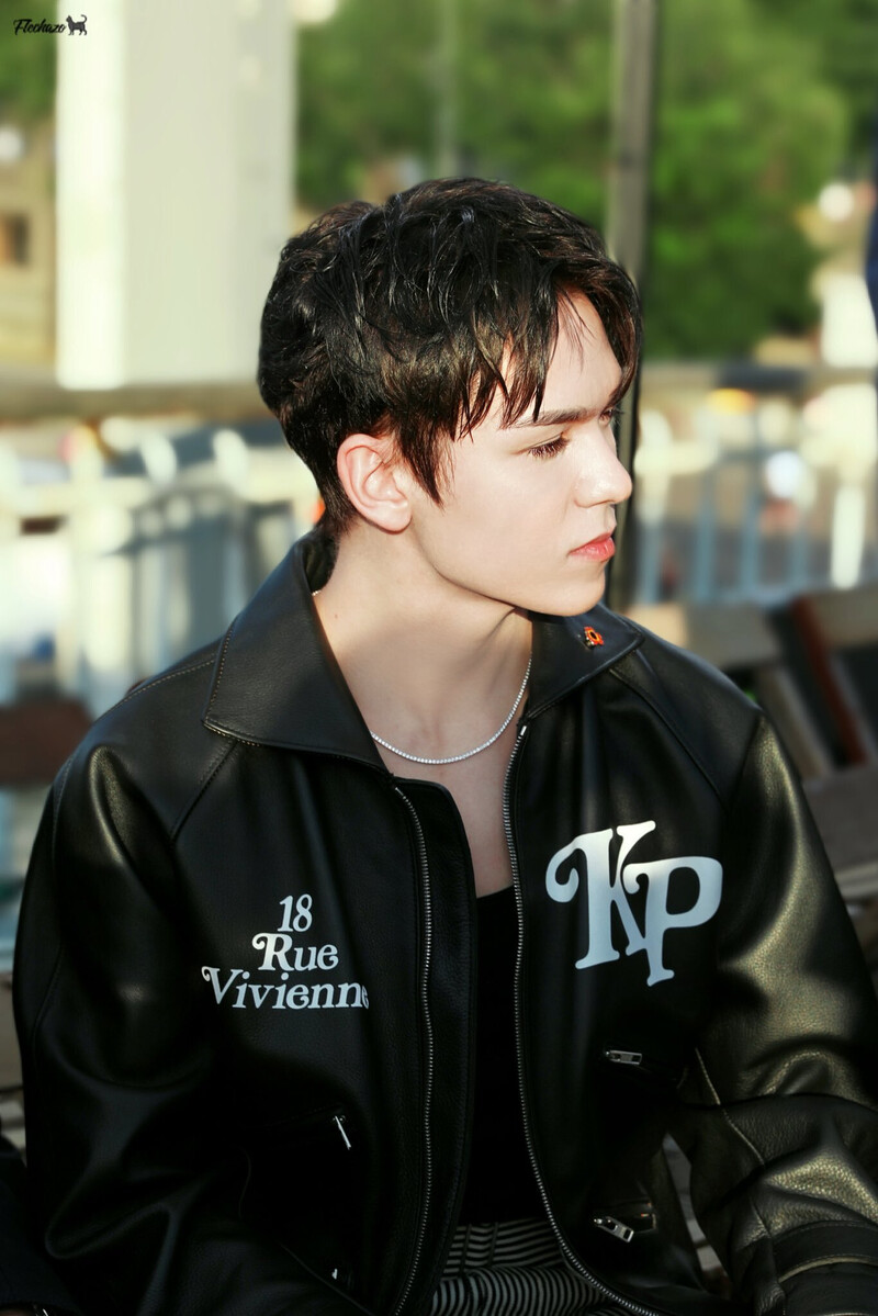 230624 SEVENTEEN VERNON at the Paris Fashion Week for KENZO documents 1