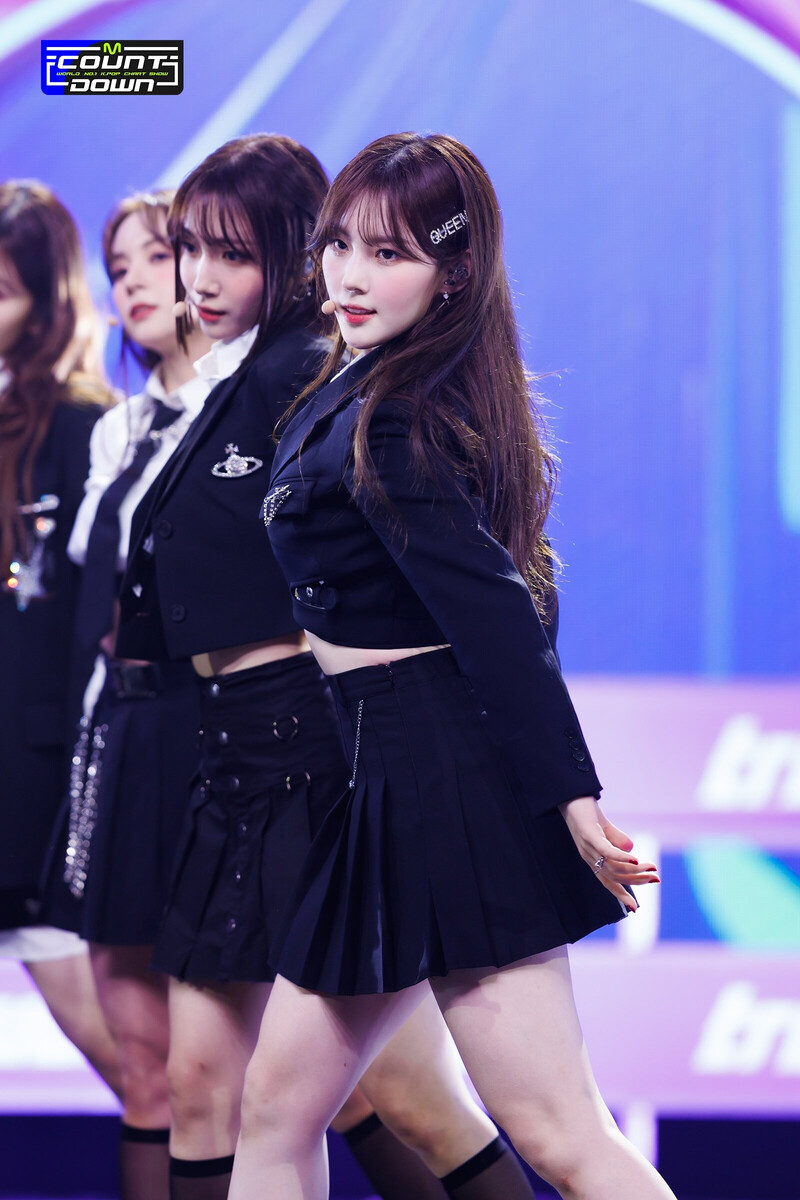 221013 Kep1er Chaehyun 'We Fresh' at M Countdown documents 2