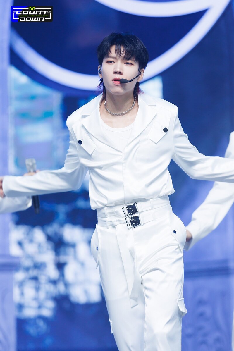 230807 - INFINITE - New Emotions on-site photo M Countdown documents 15