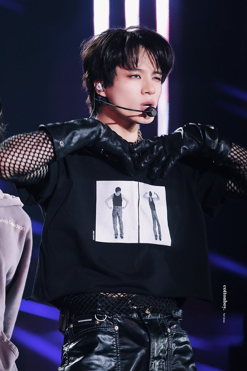 230923 NCT Jeno at SMTOWN in jakarta documents 7