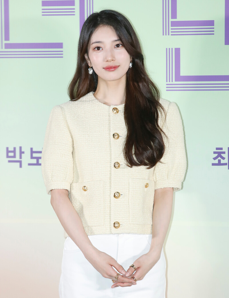 240531 Suzy - "Wonderland" VIP Premier documents 6