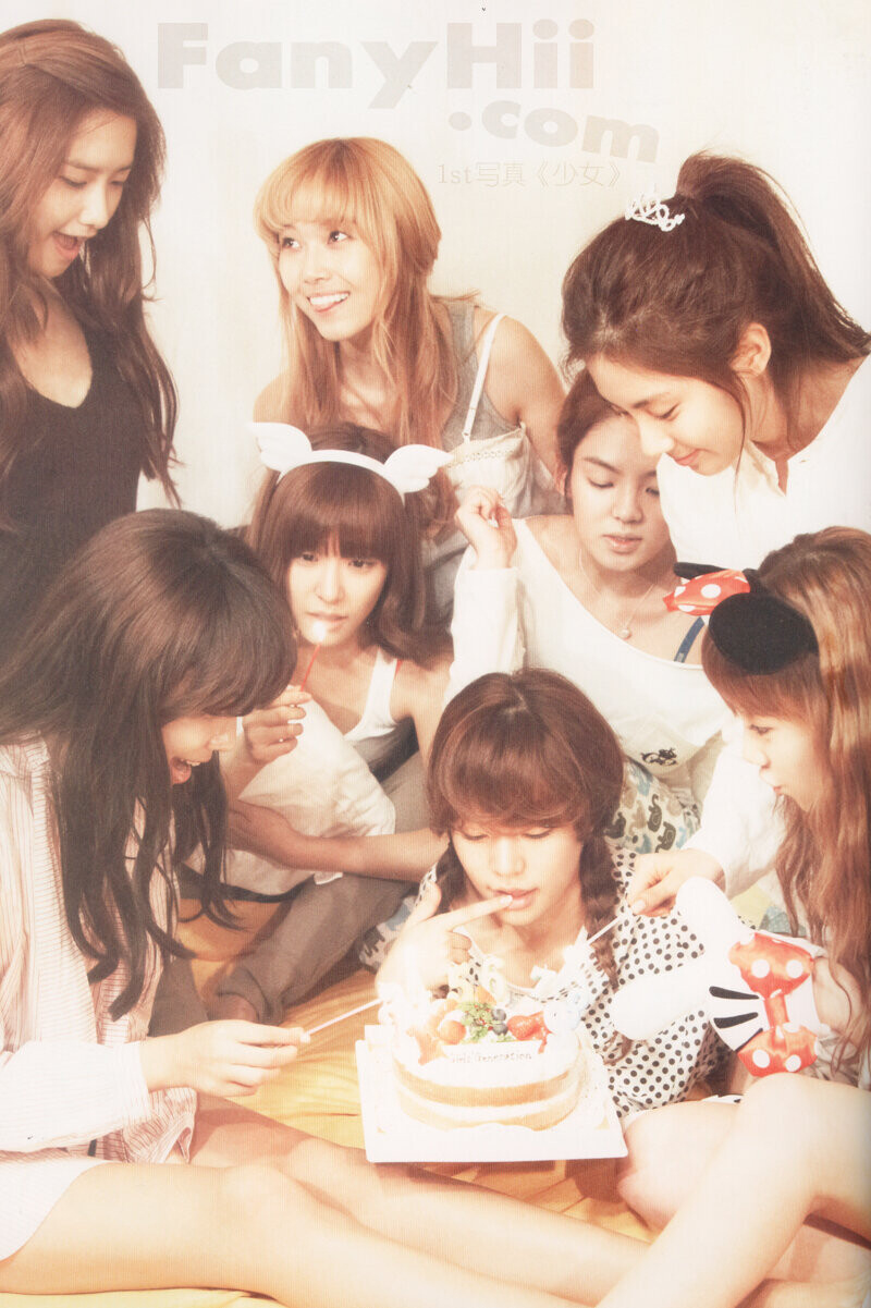 SCANS] Girls' Generation 1st Photobook in Japan | kpopping