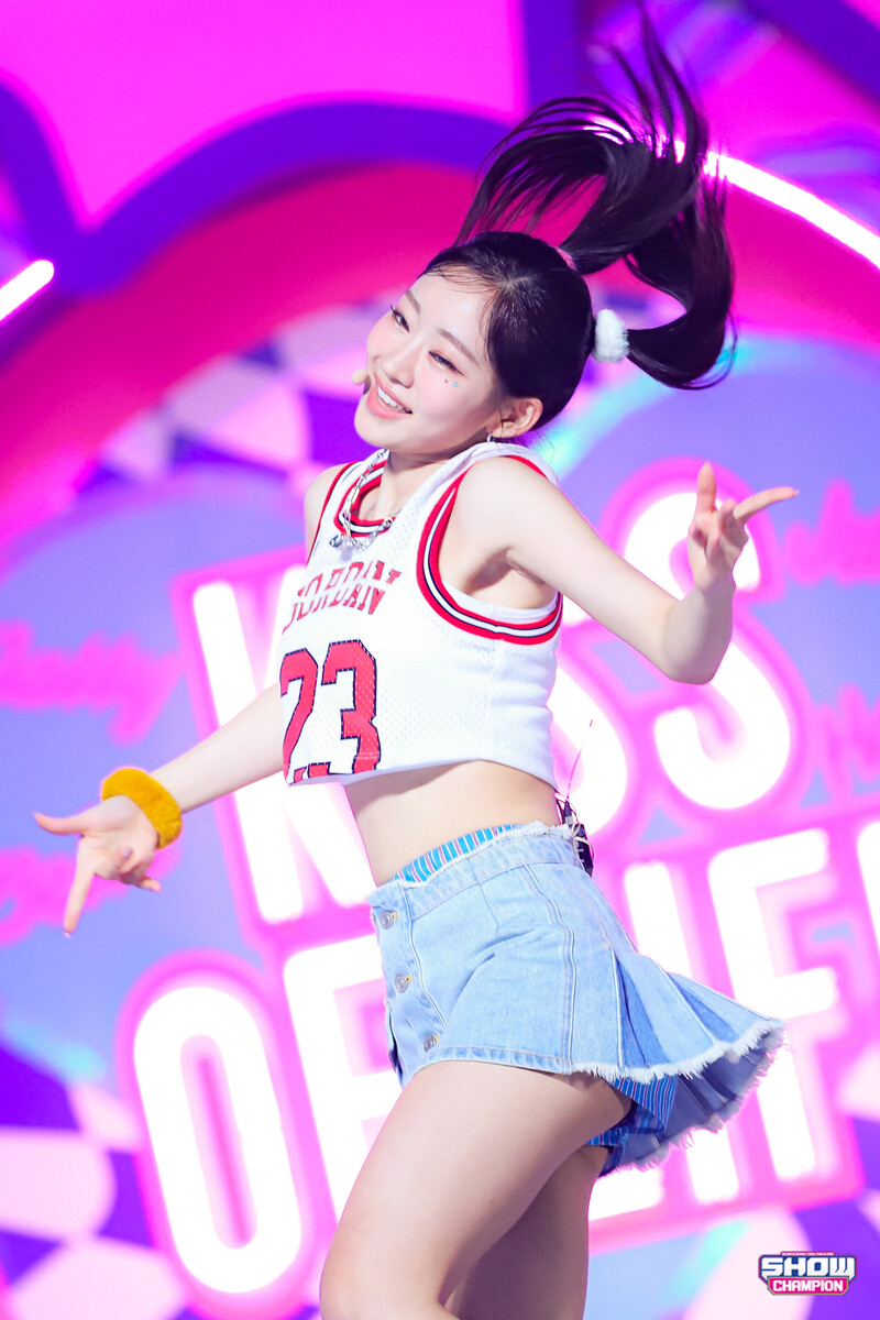 230712 KISS OF LIFE Julie - 'Shhh' at Show Champion documents 5