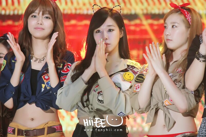 130628 Girls' Generation at Korea-China Friendship Concert documents 15