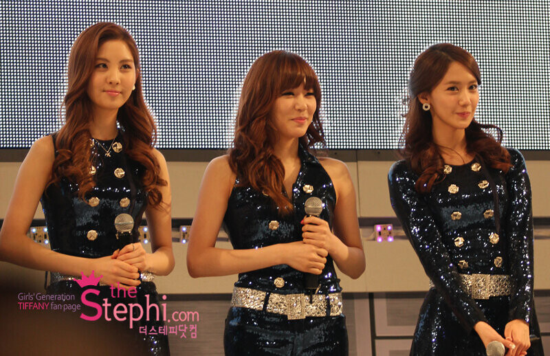 110403 Girls' Generation at LG Cinema 3D Festival documents 1