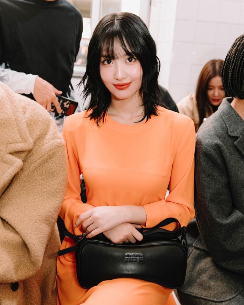 230922 - MOMO Instagram Update documents 1