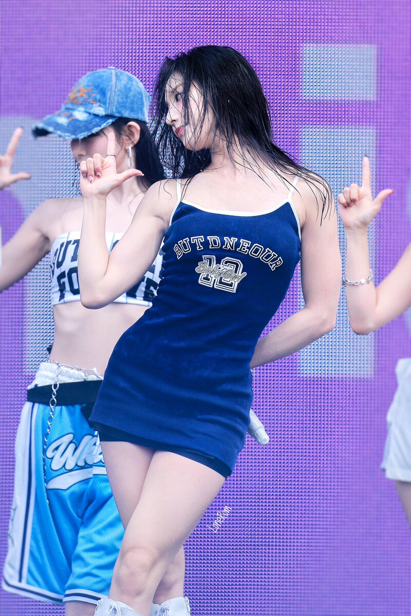 240705 fromis_9 Saerom - Waterbomb Festival in Seoul Day 1 documents 2