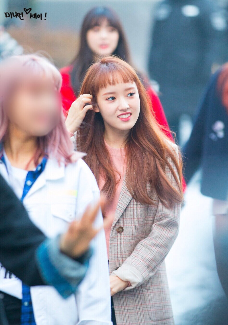 180223 Weki Meki Sei at Music Bank documents 4