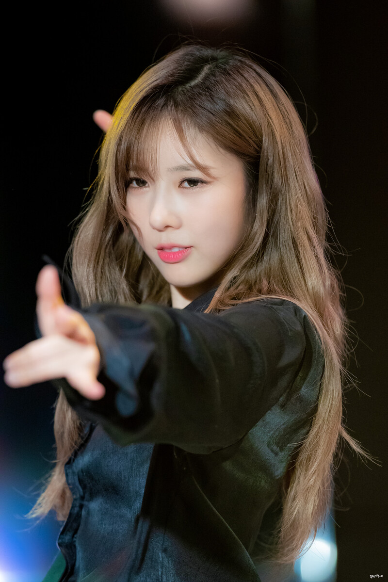 190106 Dreamcatcher Yoohyeon documents 4