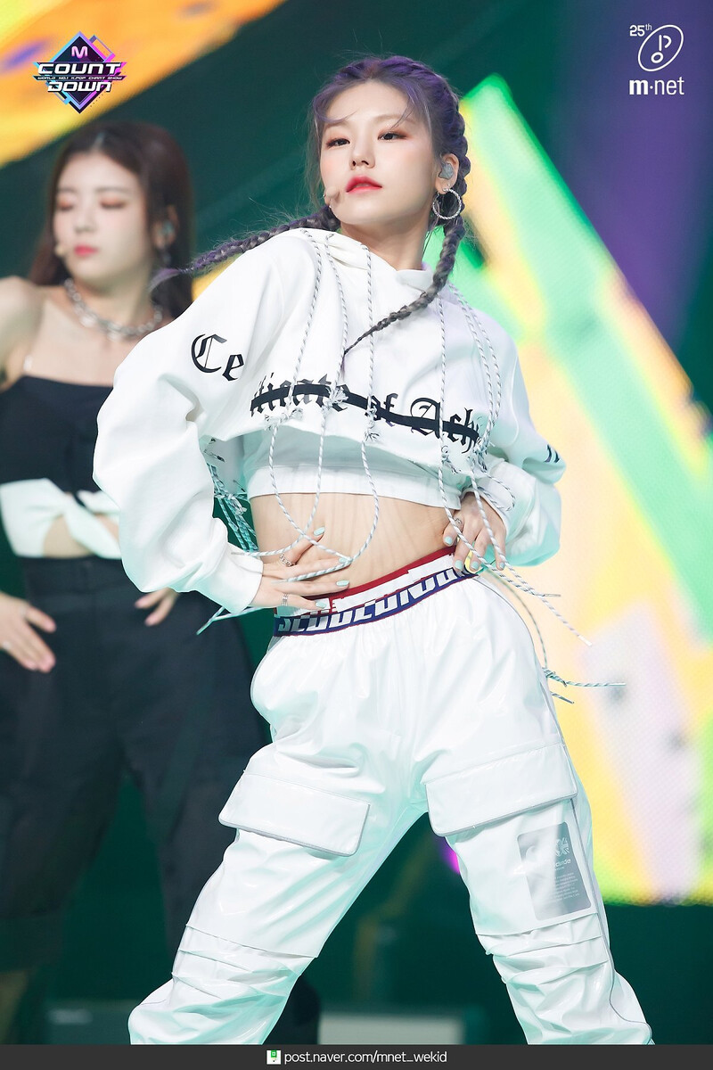 200326 ITZY - 'WANNABE' at M COUNTDOWN documents 7